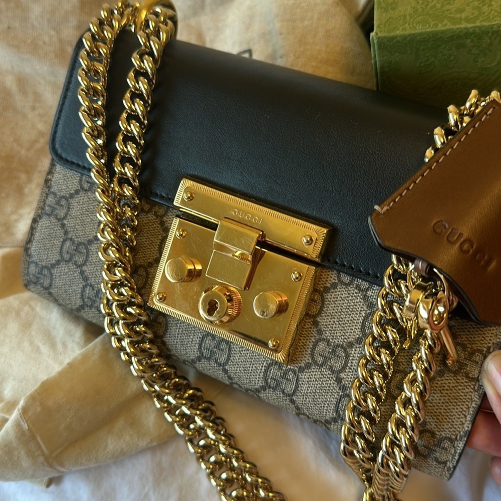 Gucci small padlock - Picture 4 of 11